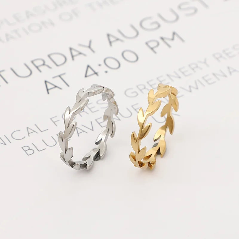 Women's Open Enclose Leaf Rings